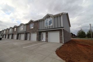 580 Heritage Pointe Dr Unit 402, Clarksville, TN 37042