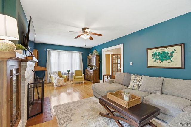 608 Charmouth Drive, Syracuse, NY 13207