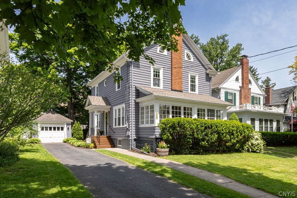 608 Charmouth Drive, Syracuse, NY 13207