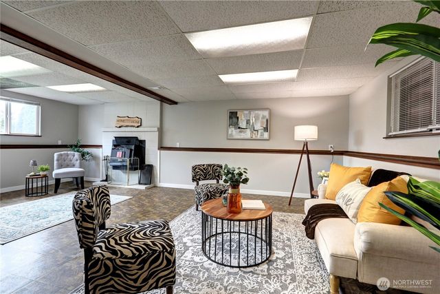 22426 3rd Place W, Bothell, WA 98021