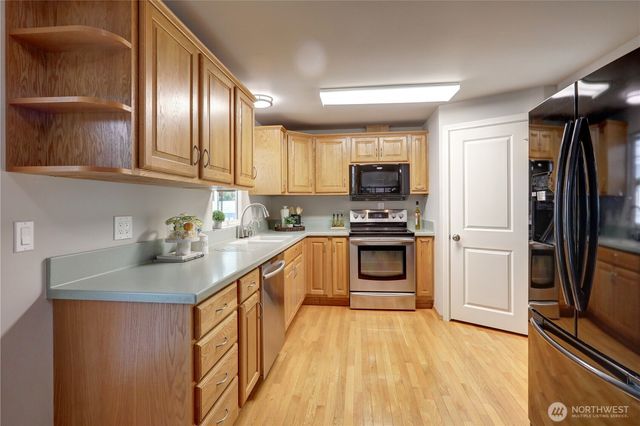 22426 3rd Place W, Bothell, WA 98021