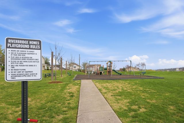 3297 Harpeth Springs Dr, Nashville, TN 37221