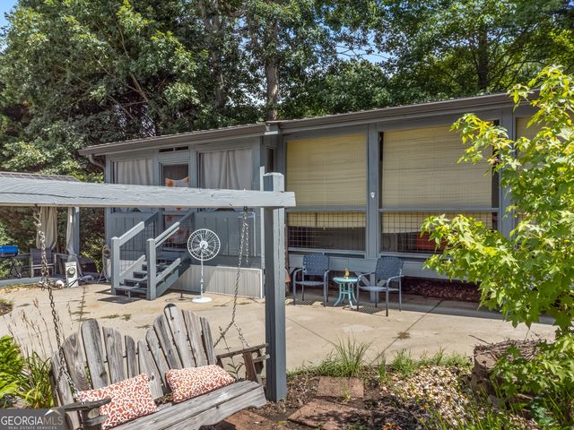 42 Nomad Trail, Cleveland, GA 30528