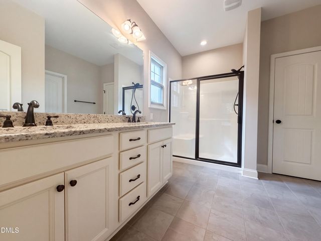253 Fairview Street, Clayton, NC 27520