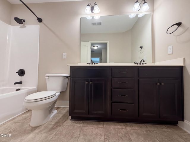 253 Fairview Street, Clayton, NC 27520
