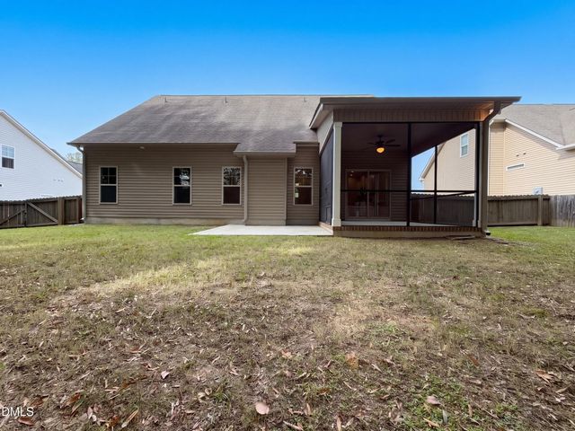253 Fairview Street, Clayton, NC 27520