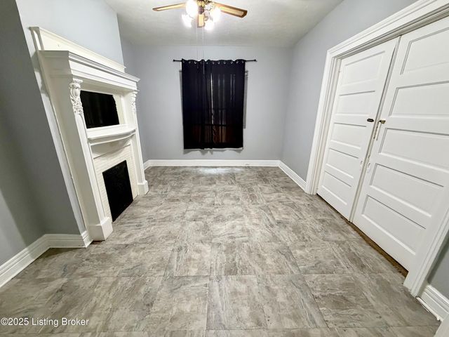 3755 Southern Pkwy 1, Louisville, KY 40214