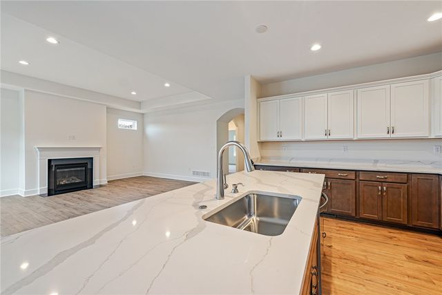 4266 Hawthorn Drive, South Park, PA 15129