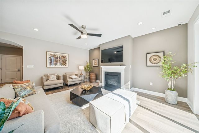 4266 Hawthorn Drive, South Park, PA 15129