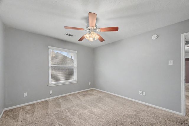 10913 Sycamore Drive N, La Porte, TX 77571