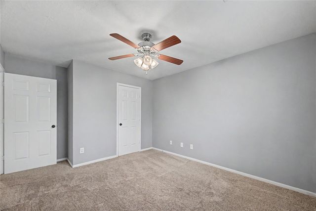 10913 Sycamore Drive N, La Porte, TX 77571