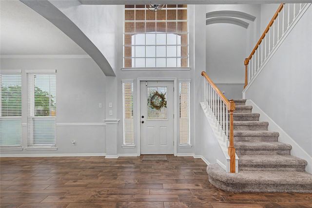 10913 Sycamore Drive N, La Porte, TX 77571