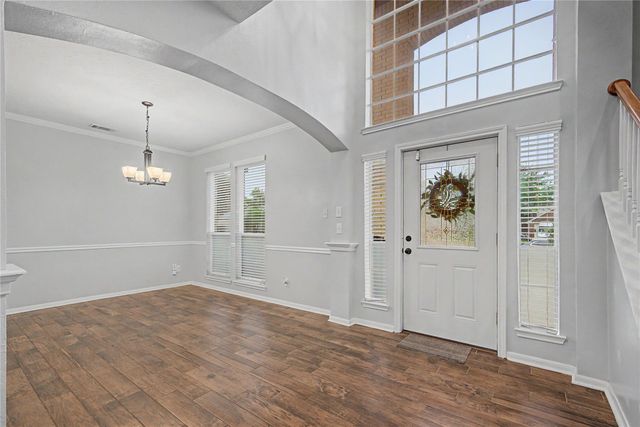 10913 Sycamore Drive N, La Porte, TX 77571