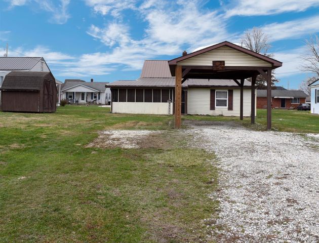 106 Garden Court, South Point, OH 45680