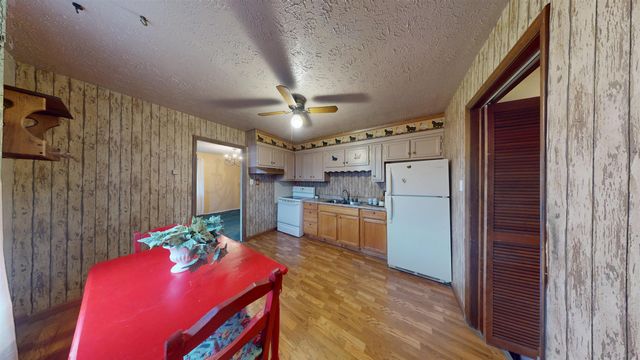 106 Garden Court, South Point, OH 45680