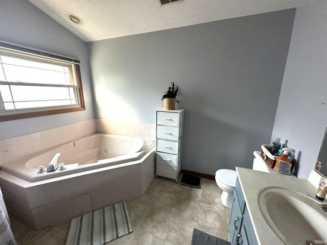 4222 Mayflower Drive, Lafayette, IN 47909