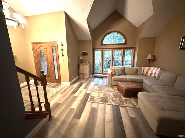 4222 Mayflower Drive, Lafayette, IN 47909