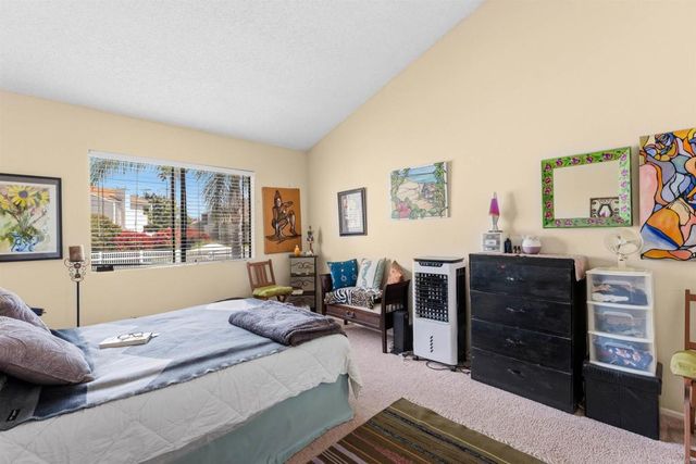 6921 Quail Place E, Carlsbad, CA 92009