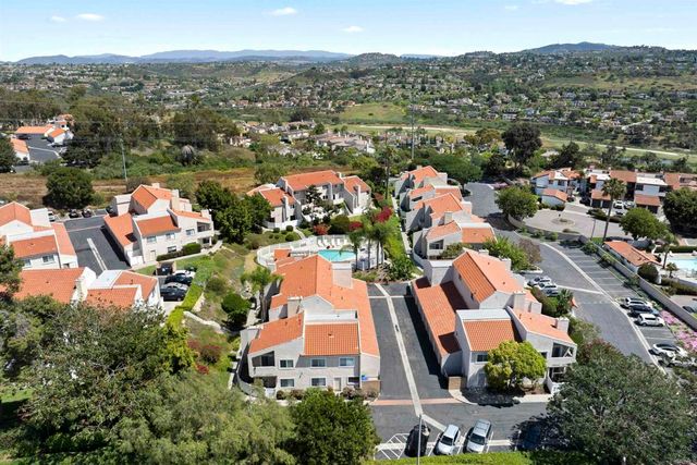 6921 Quail Place E, Carlsbad, CA 92009