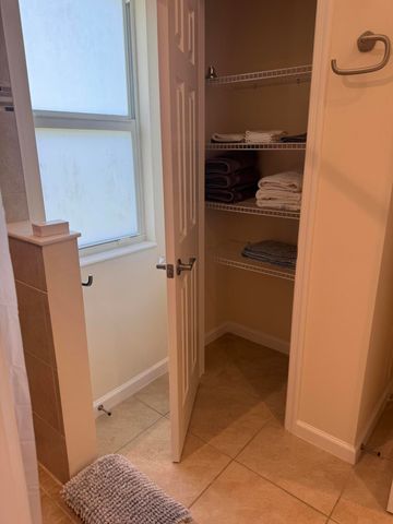 10171 SE Williams Drive, Hobe Sound, FL 33455