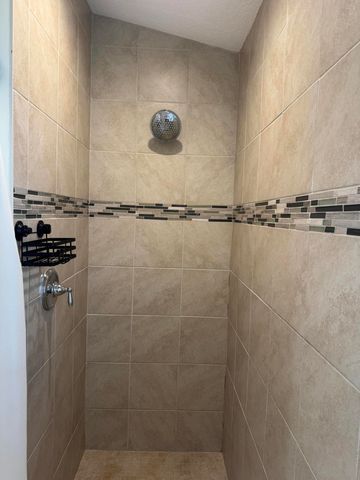 10171 SE Williams Drive, Hobe Sound, FL 33455