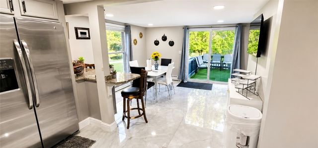424 Buxton Street, North Smithfield, RI 02896