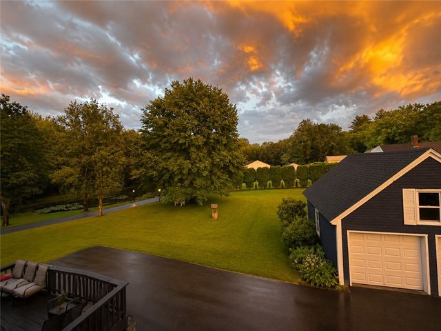 424 Buxton Street, North Smithfield, RI 02896