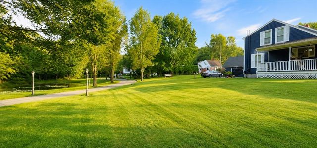 424 Buxton Street, North Smithfield, RI 02896