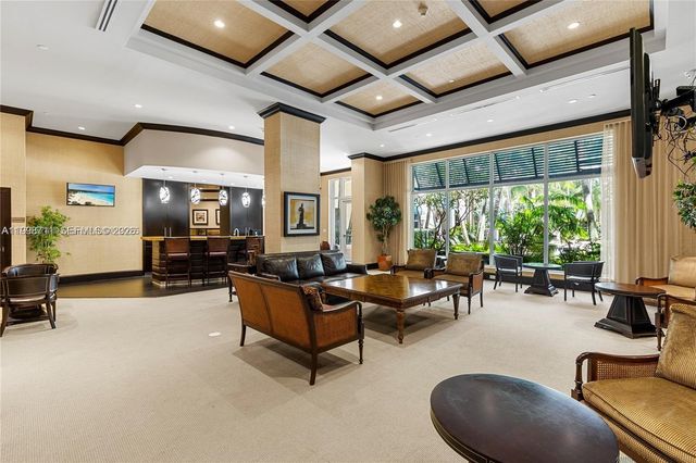 510 NW 84th Ave 412, Plantation, FL 33324