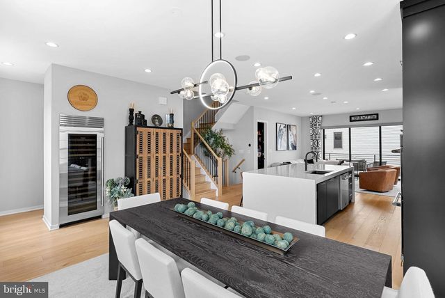 22168 PENELOPE HEIGHTS TER, Ashburn, VA 20148
