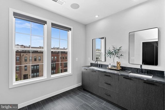 22168 PENELOPE HEIGHTS TER, Ashburn, VA 20148