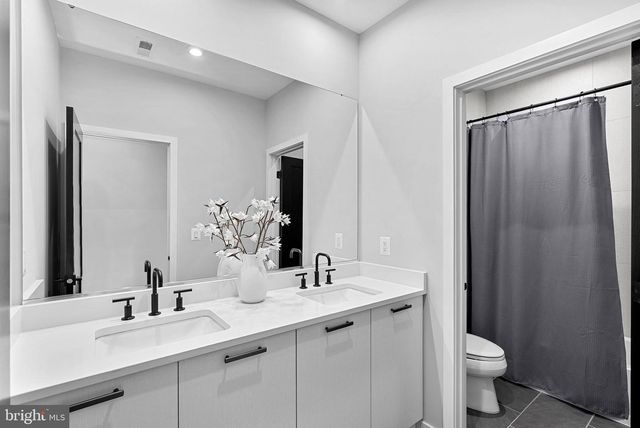 22168 PENELOPE HEIGHTS TER, Ashburn, VA 20148