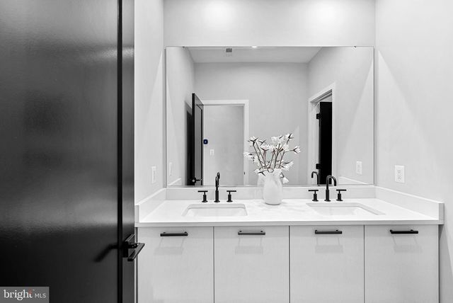 22168 PENELOPE HEIGHTS TER, Ashburn, VA 20148