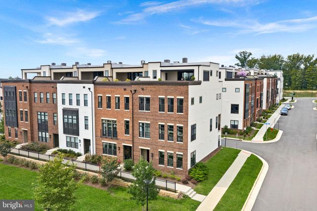 22168 PENELOPE HEIGHTS TER, Ashburn, VA 20148