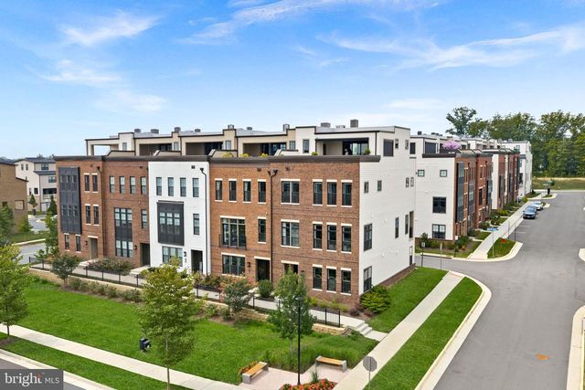 22168 PENELOPE HEIGHTS TER, Ashburn, VA 20148