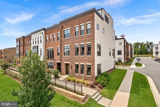 22168 PENELOPE HEIGHTS TER, Ashburn, VA 20148