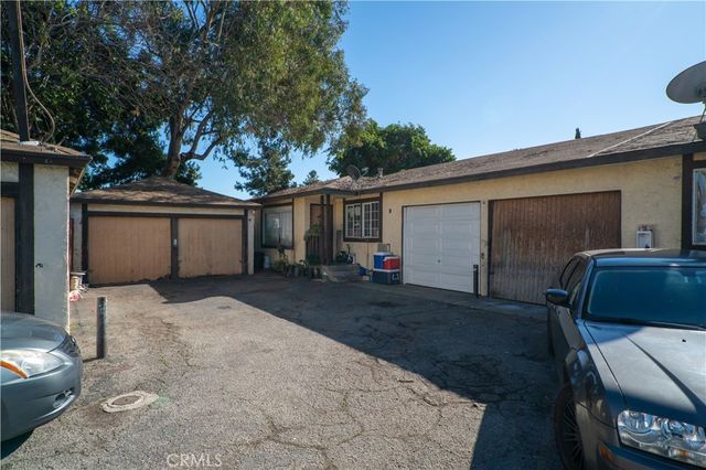 431 S Susan, Santa Ana, CA 92704