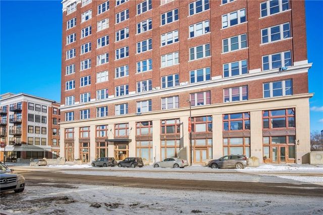 2107 Grand Boulevard 603, Kansas City, MO 64108