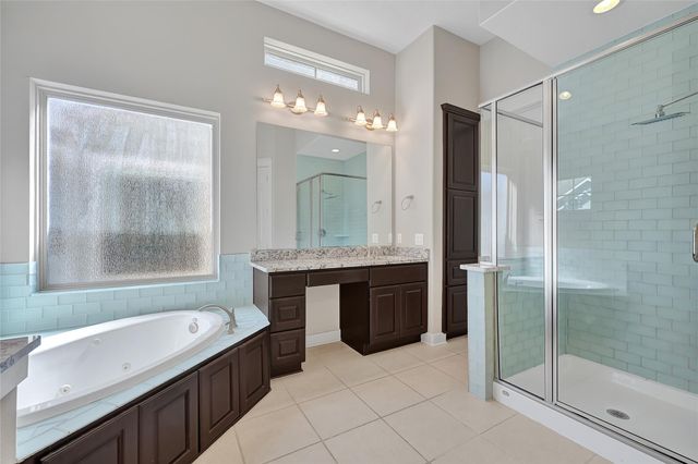 1237 Hobbs Reach Lane, Houston, TX 77078