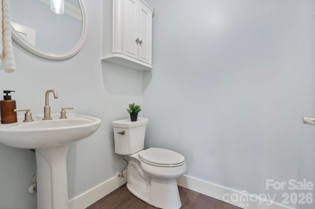 526 Ballymote Court, Matthews, NC 28104