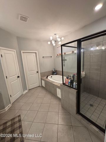 5864 Stonecrest Drive, Olive Branch, MS 38654