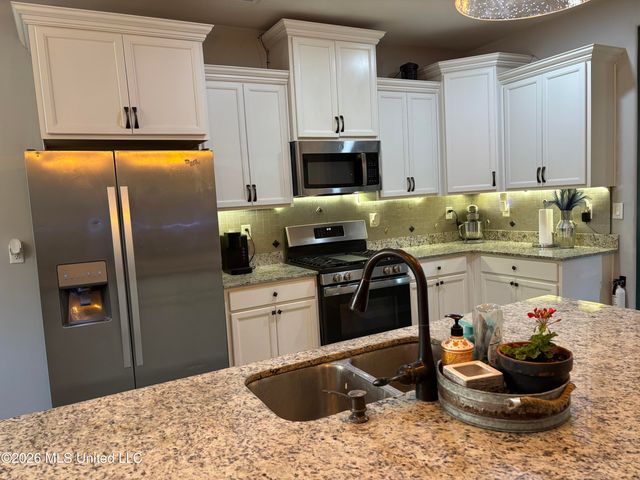 5864 Stonecrest Drive, Olive Branch, MS 38654