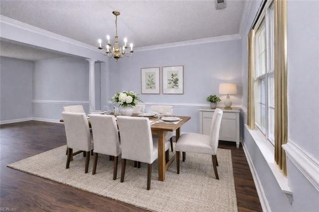 345 Manning LN, Hampton, VA 23666