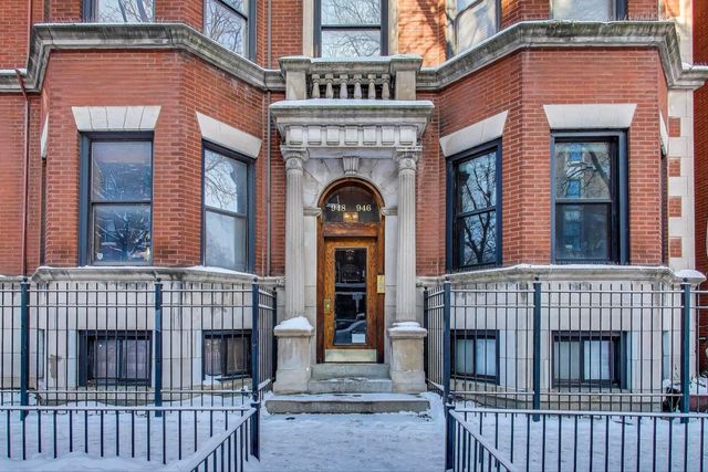 948 W Sheridan Road 2D, Chicago, IL 60613