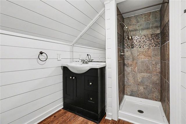 450 Big Springs Road SE, Calhoun, GA 30701