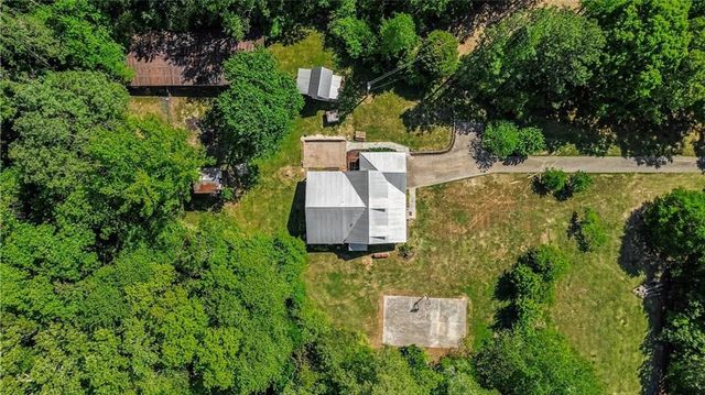 450 Big Springs Road SE, Calhoun, GA 30701