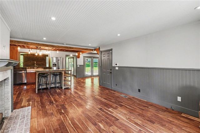 450 Big Springs Road SE, Calhoun, GA 30701