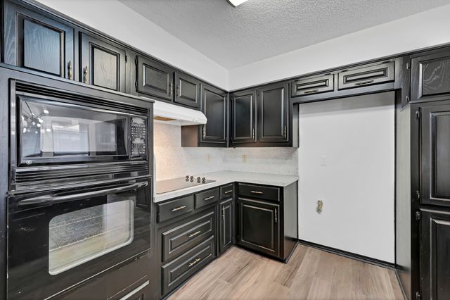 4011 Saint Christopher Lane, Dallas, TX 75287