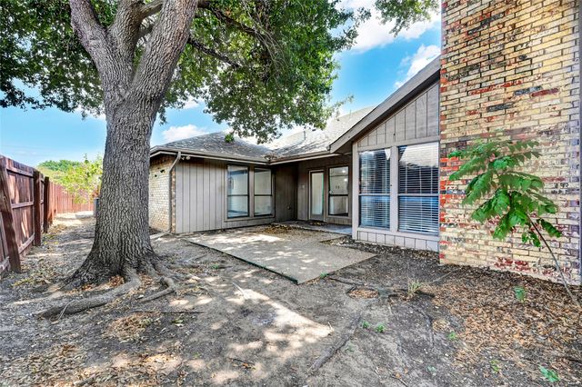 4011 Saint Christopher Lane, Dallas, TX 75287