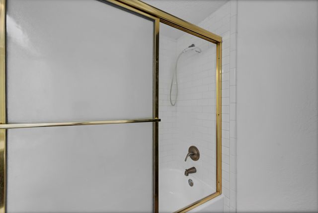 4011 Saint Christopher Lane, Dallas, TX 75287